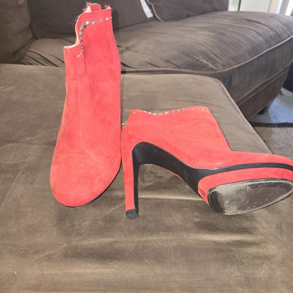 Preloved Zara Red Ankle Heeled Boot Size 7.5. - Picture 5 of 5